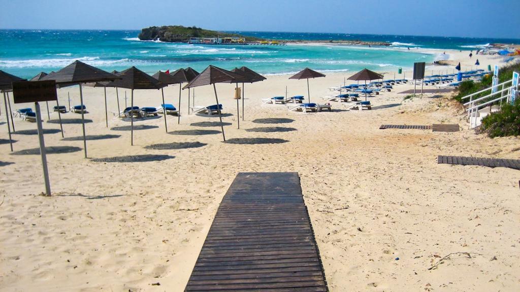 Ayia Napa Holiday Villa 036 Phòng bức ảnh